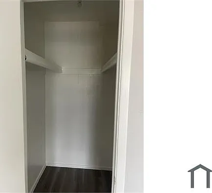 5443 W Orangewood Ave #8 — Photo 12