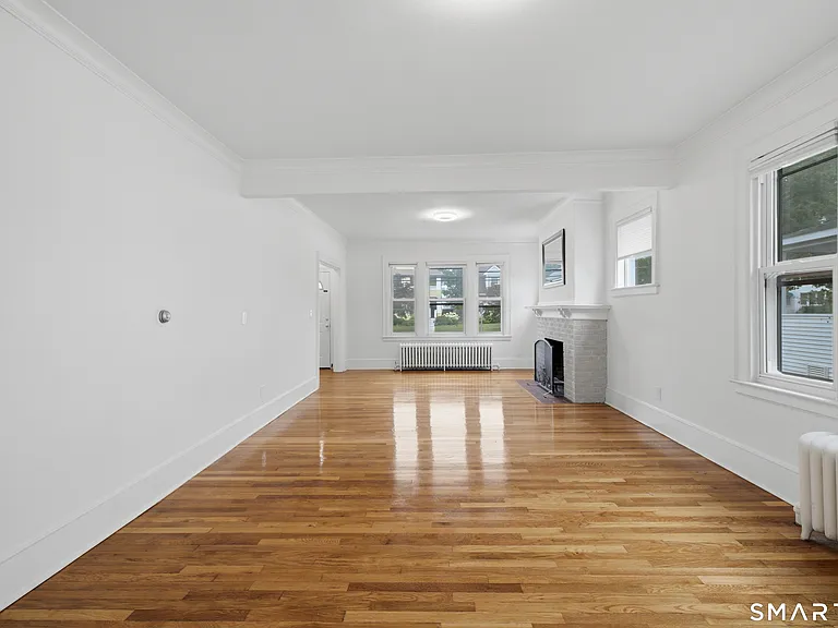 65 Dover Rd — Photo 12