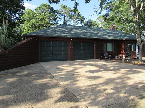 3rd image of 142 Port Niangua Ln