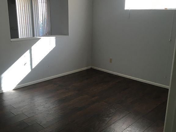 3rd image of 11425 N 114th Dr