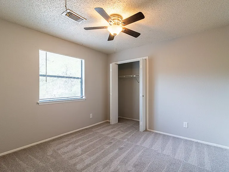 2906 Jadewood Ct #B — Photo 13