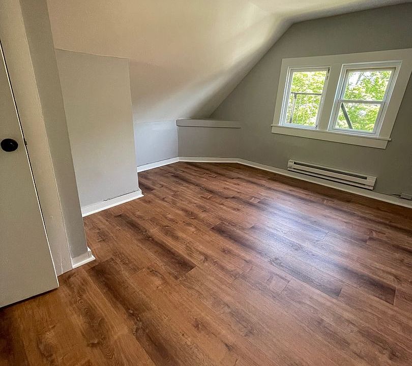 1st image of 53 Carson Ave Floor 3