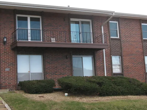 10344 Forest Brook Ln APT H, Saint Louis, MO 63146