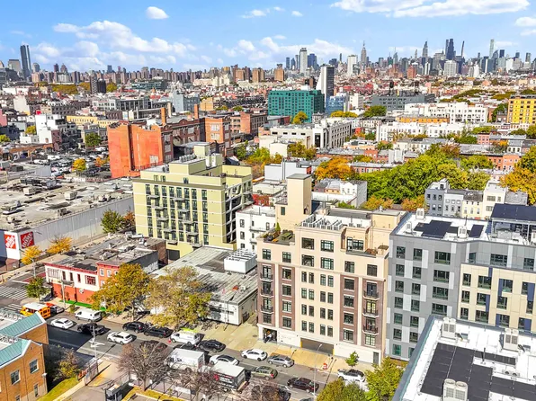 627 De Kalb Avenue image 19 of 19