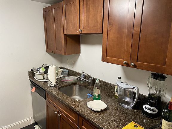 landlord_unit_photo_21