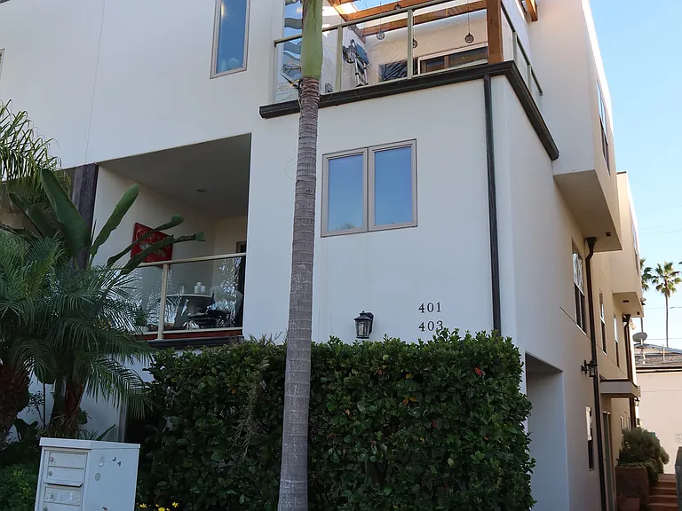403 Bonair St — Photo 3