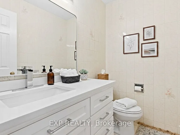 61 Dundee Cres #MAIN — Photo 12