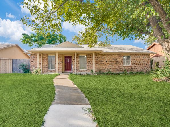 3006 Flagstone Dr