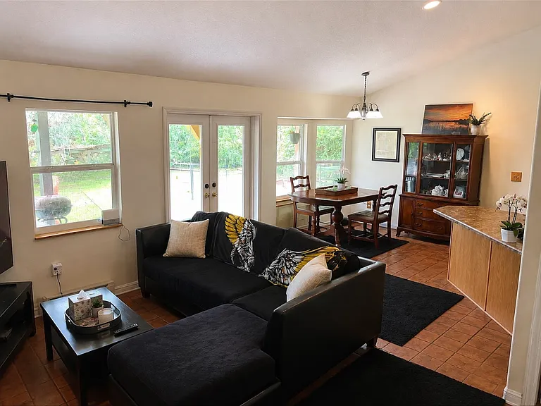 193 E Cowpen Lake Rd — Photo 9
