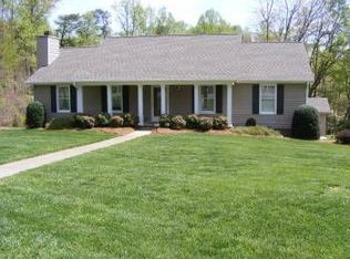 3030 Reynwest Ct, Tobaccoville, NC 27050