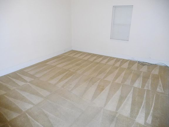 2nd image of 511 W 2nd Ave APT C