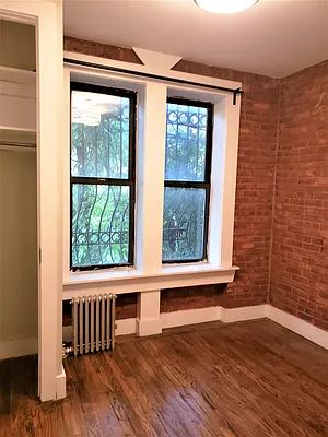 Rented by The Hamilton Group | media 22