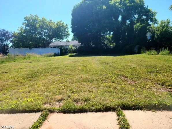 310 N 2Nd Ave, Manville Boro, NJ 08835