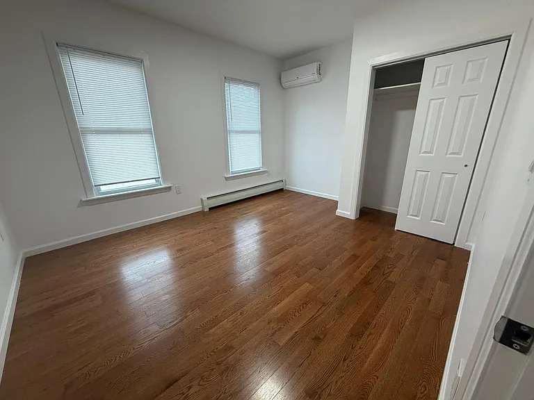 49 Mercer St #1 — Photo 6