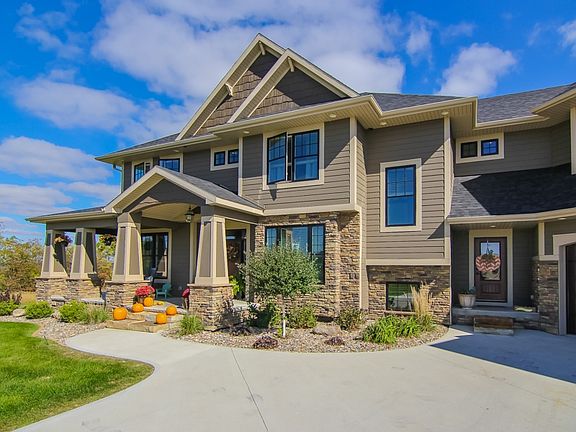 3rd image of 10415 NW Beaver Dr