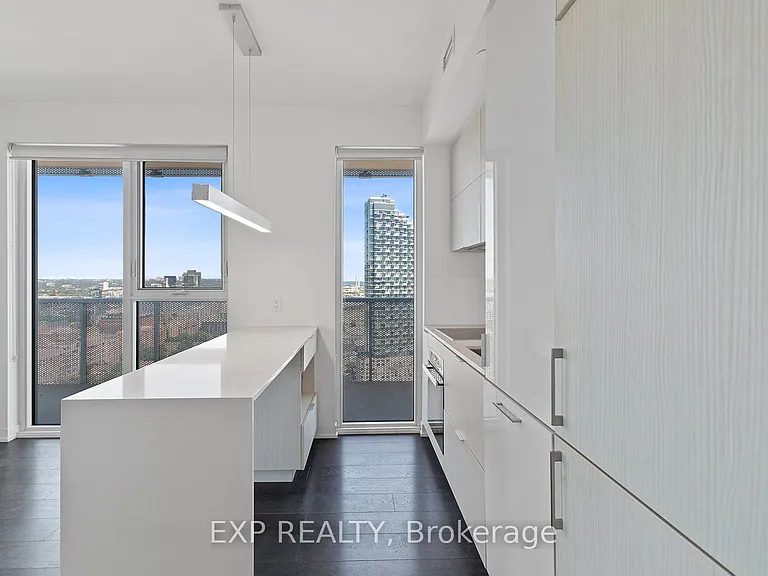 20 Richardson St #2710 — Photo 6