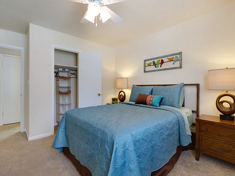 High Country Apartments — Photo 17