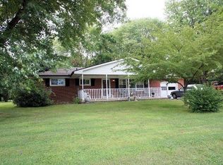 1727 Shaker Rd, Franklin, OH 45005