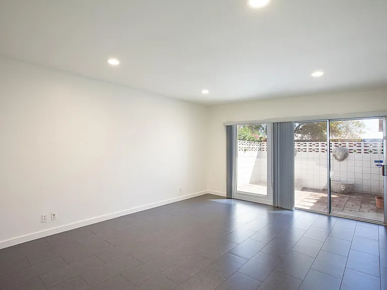 3033 E Verona Rd — Photo 14