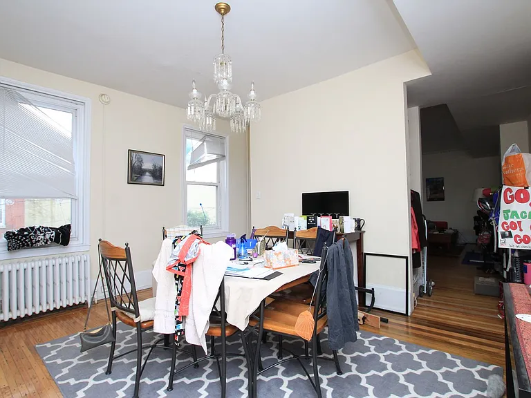 717 N 5th St #2R — Photo 4