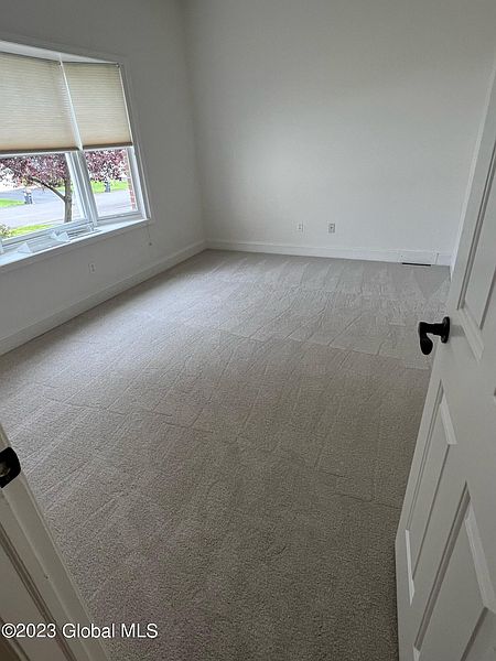 5th image of 11 Cheshire Way