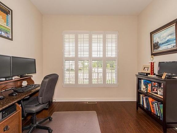 5th image of 4066 McNery Dr
