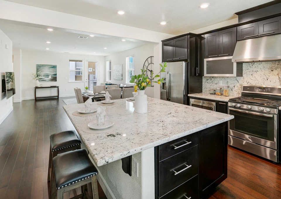 1st image of 5966 Golden Vista Dr