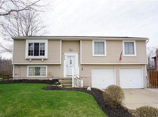 576 Linden Dr, Brunswick, OH 44212