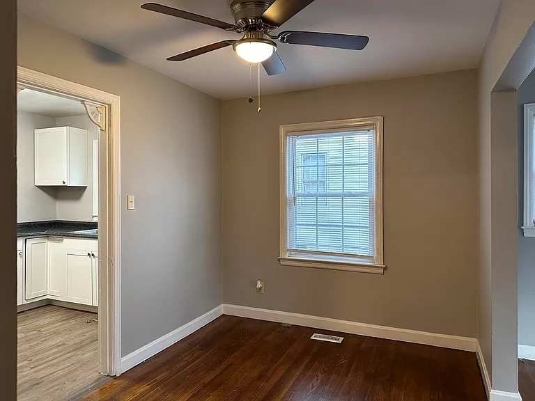 635 Longview Dr — Photo 9