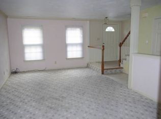 4719 Woods Edge Rd, Virginia Beach, VA 23462