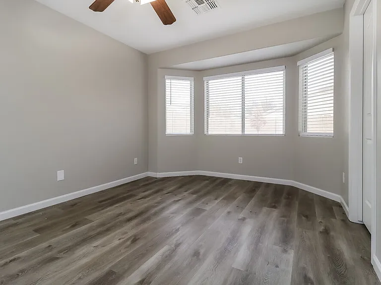 11560 W Purdue Ave — Photo 9