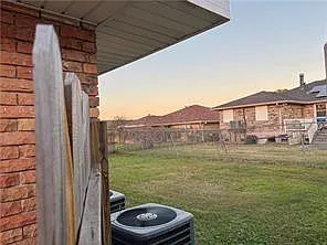 4527 Shalimar Dr — Photo 22