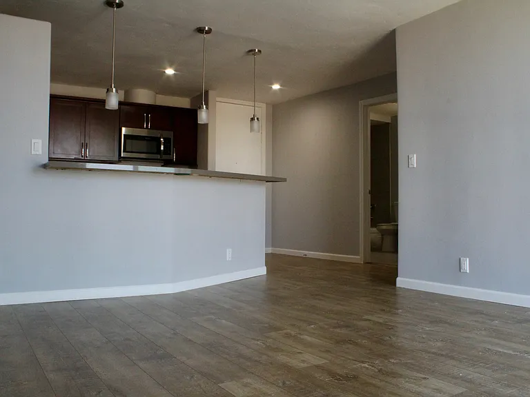 3050 Rue Dorleans #356 — Photo 2