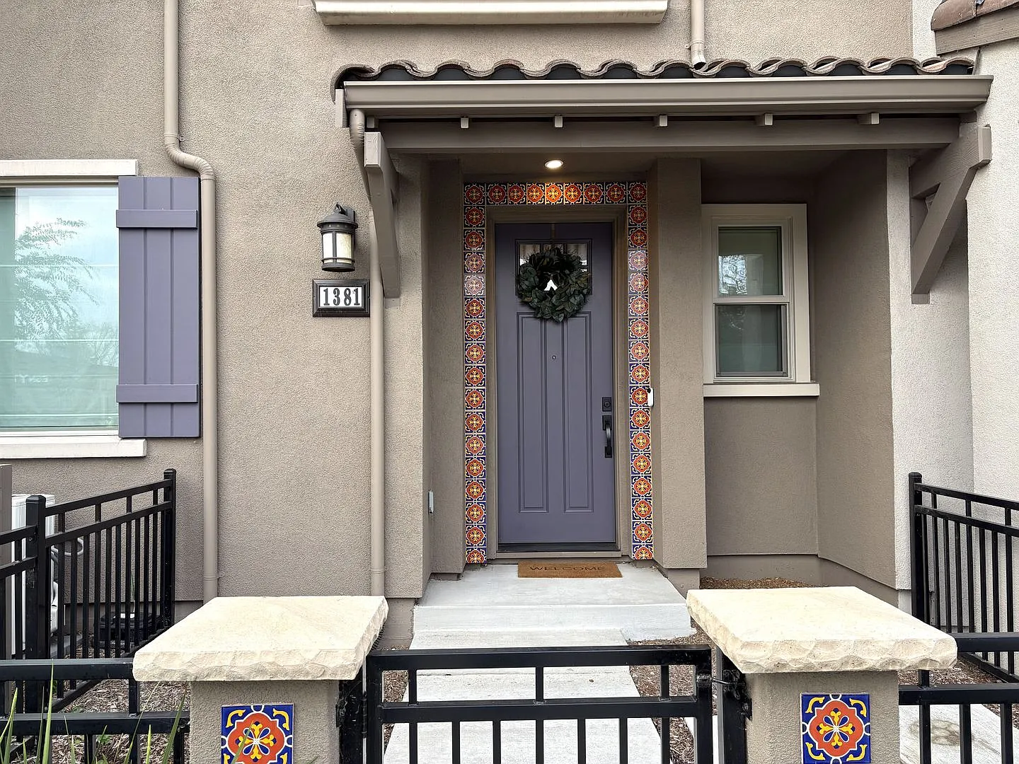 Modern 3BR/3BA Townhome in Prime Mountain View Location — Photo 2
