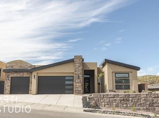 696 S 1800 W, Hurricane, UT 84737