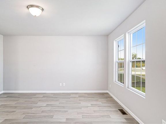 3rd image of 4501 W 77th Pl