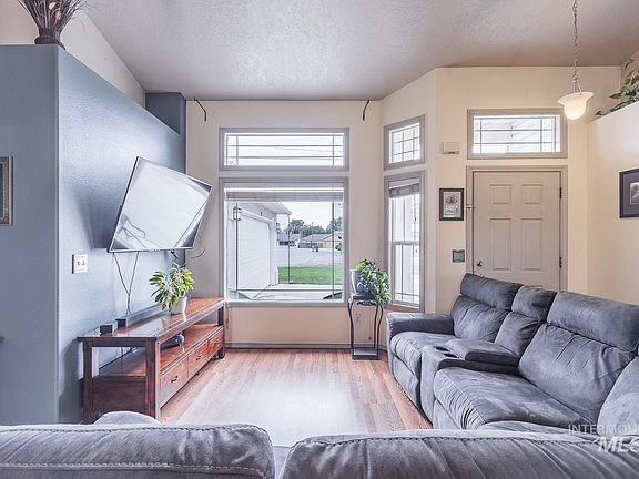 3rd image of 9521 W Cory Ln