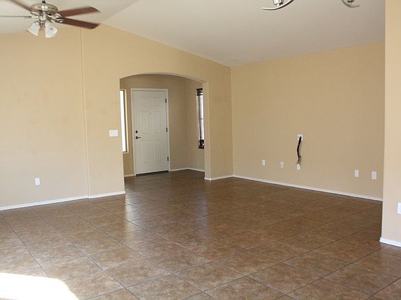 4th image of 520 W Camino Parrilla