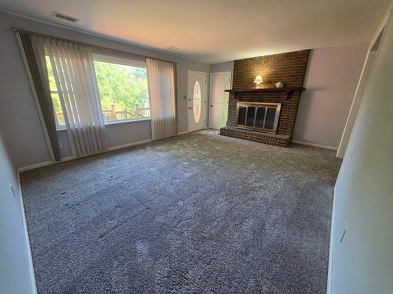 5263 Turkey Point Rd — Photo 9