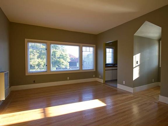 Similar unit -Living