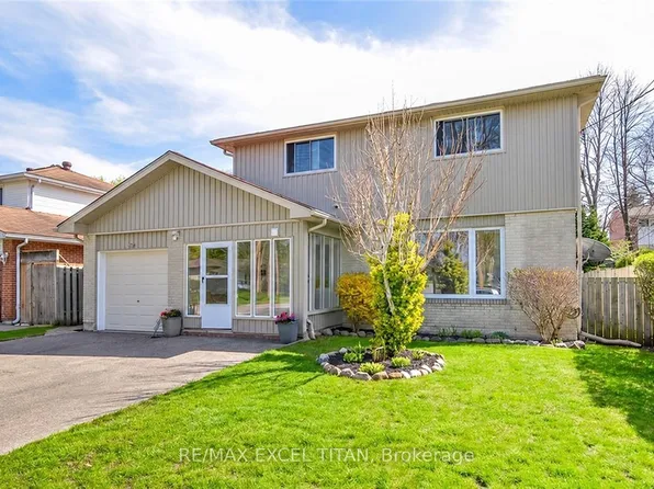 62 Delaware Ave, Guelph, ON N1E 3V8