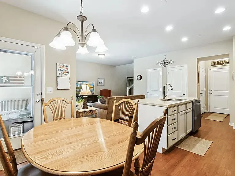 833 W Cannara Way — Photo 11