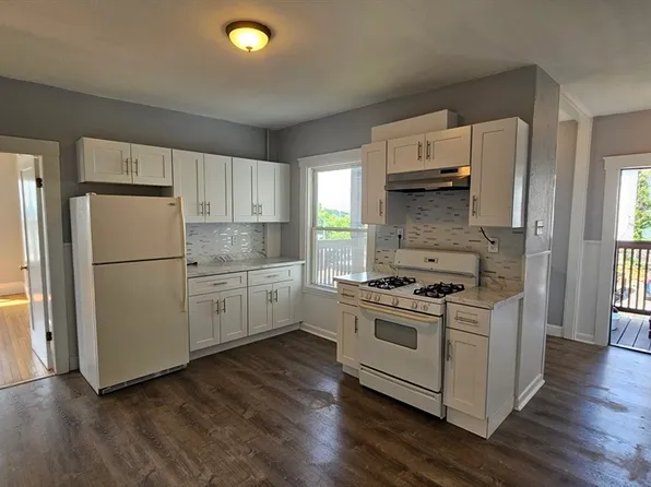 66 Wall St, Worcester, MA 01604