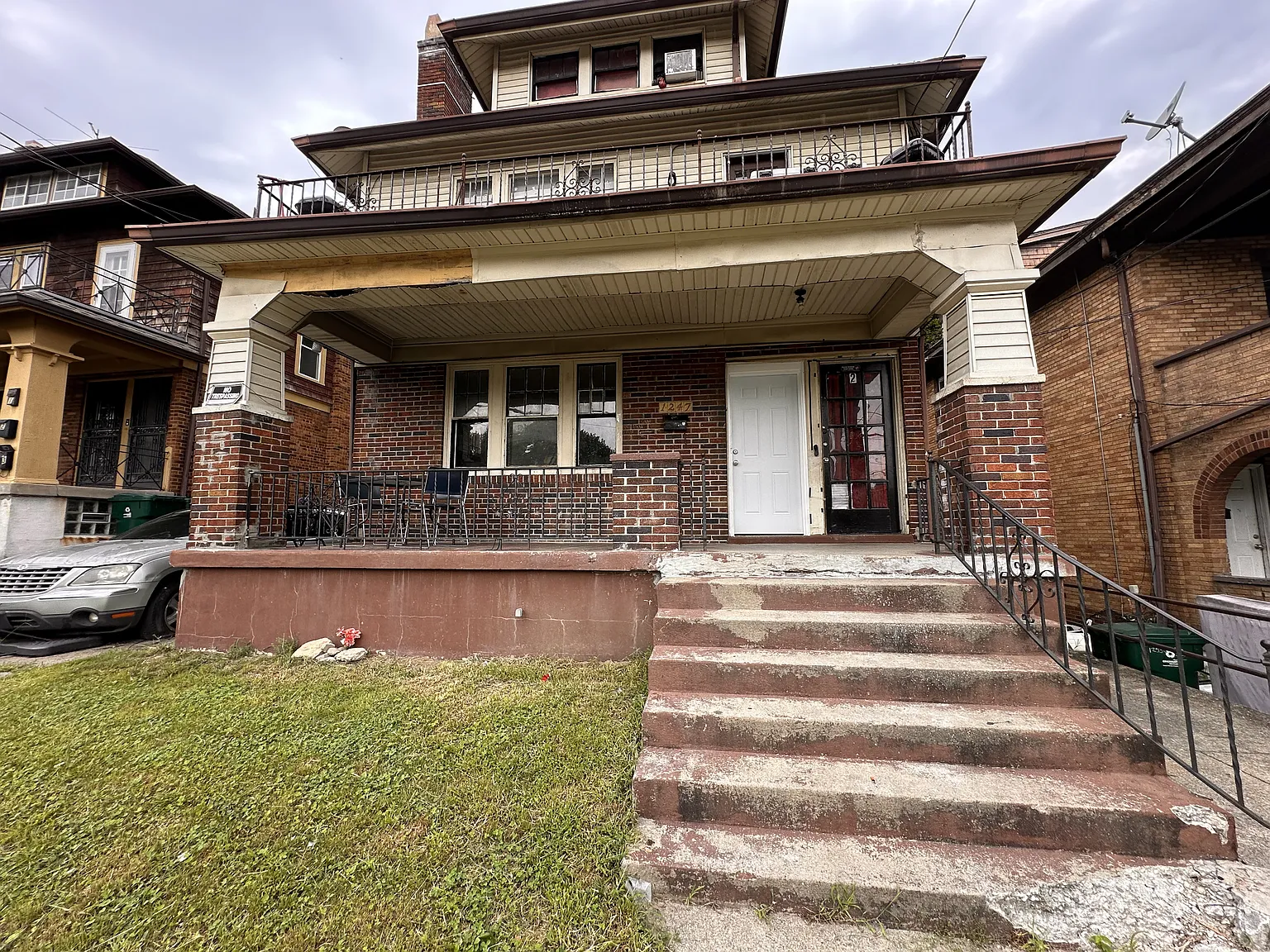 2 bed, $1,220 — Photo 1