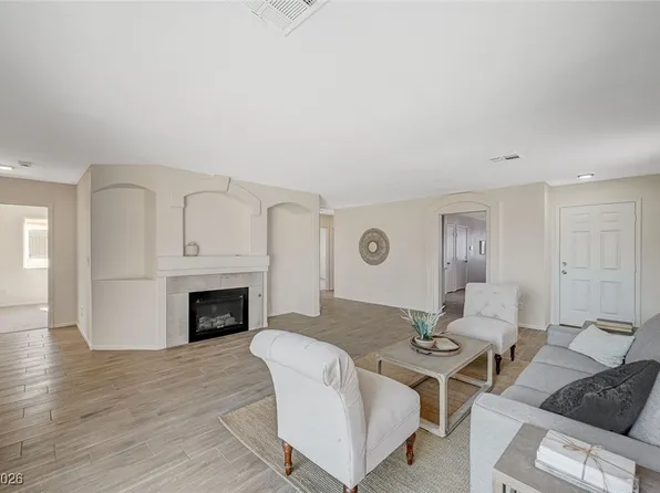 1911 Ona Marie Ave, North Las Vegas, NV 89032