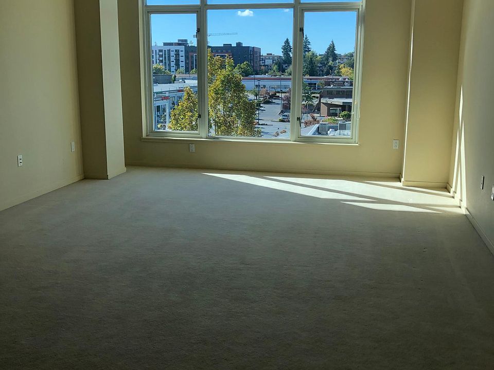 1st image of 1188 106th Ave NE APT 327