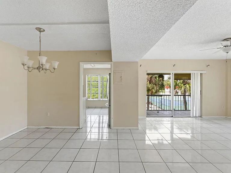 4152 Inverrary Dr #311 — Photo 5