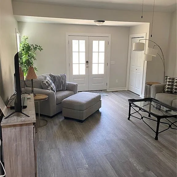 1608 Willie Dr — Photo 4