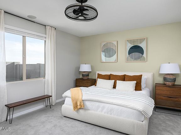 3rd image of 36327 W SAN CLEMENTE Avenue