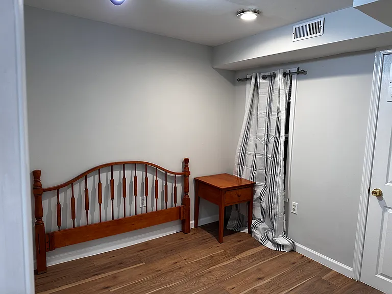 1314 Irving St NW #B — Photo 9